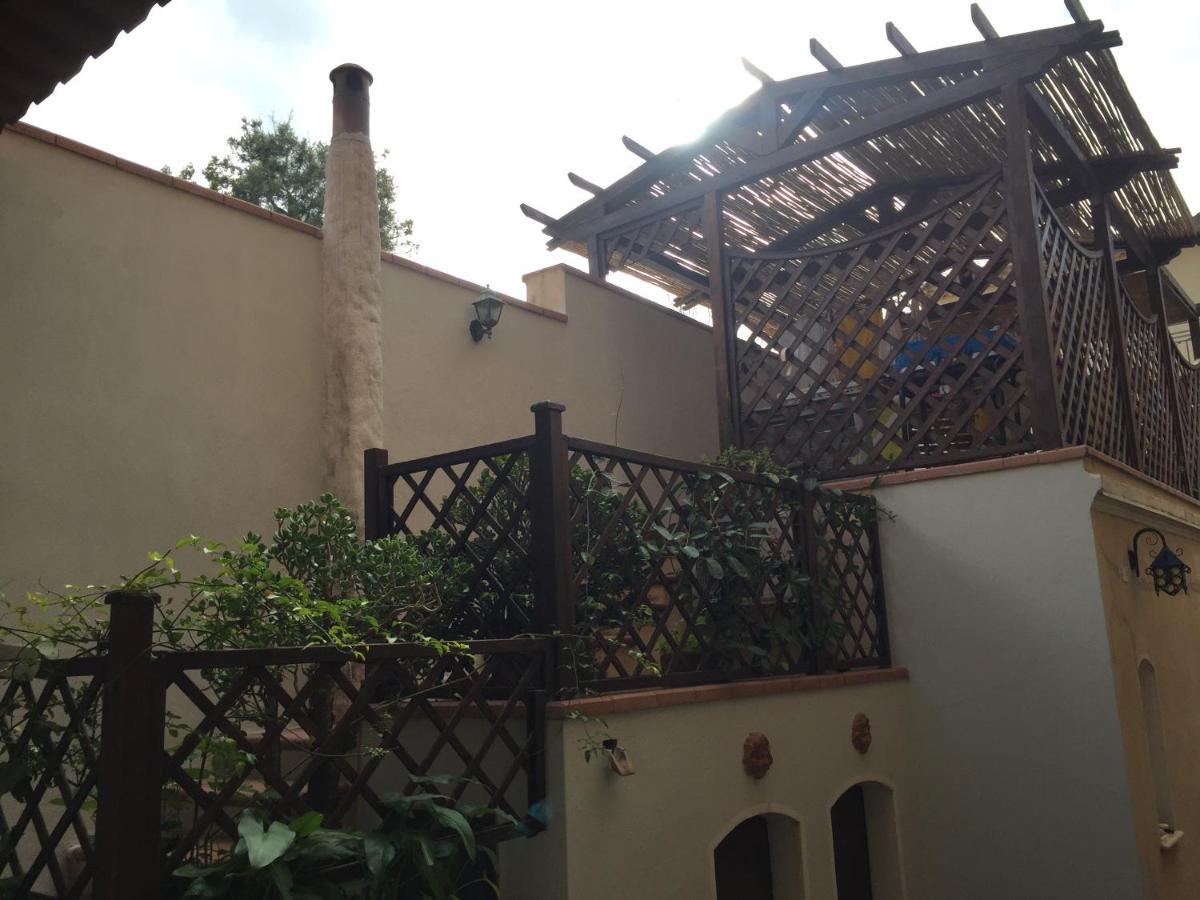 Villa Serra B&B Iun E6769 Oristano Dış mekan fotoğraf